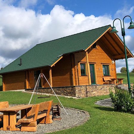 Holzhaus Onkel Fritz Mit Sauna Und Whirlwanne Esch  Exterior foto